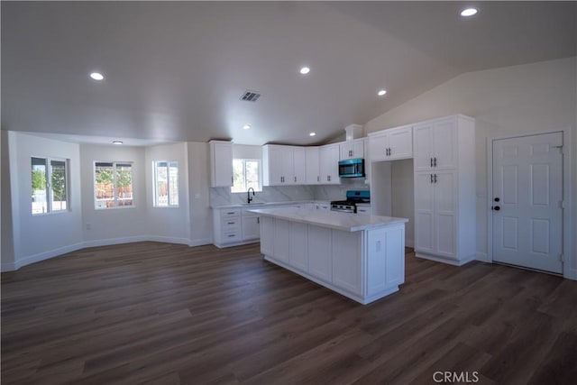 8920 Sabina Ave, Hesperia, CA 92345 - photo 18