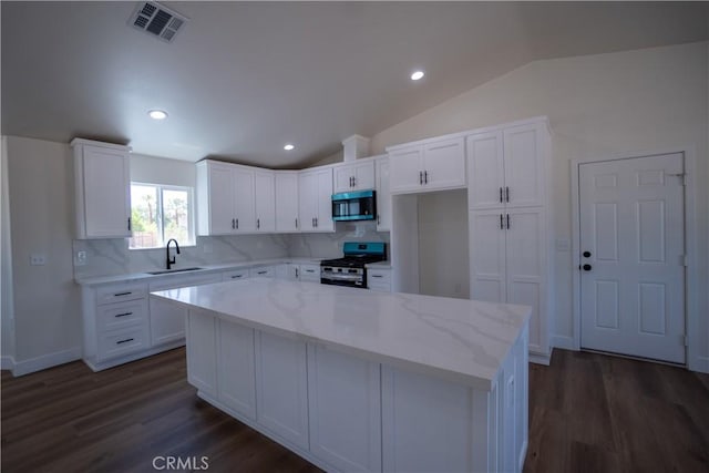 8920 Sabina Ave, Hesperia, CA 92345 - photo 19