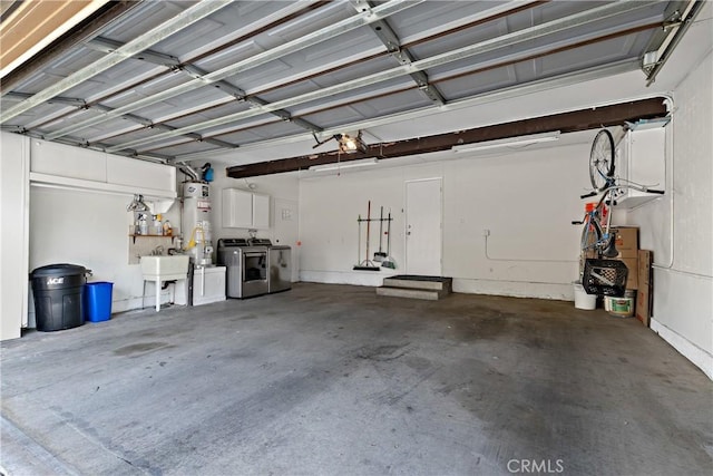 779 Via Sierra Nevada, Riverside, CA 92507 - garage featuring washer and clothes dryer and strapped water heater