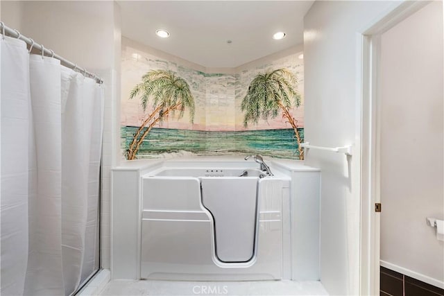 2604 E 20th St Unit 304, Signal Hill, CA 90755 - bathroom with a bath, curtained shower, and recessed lighting