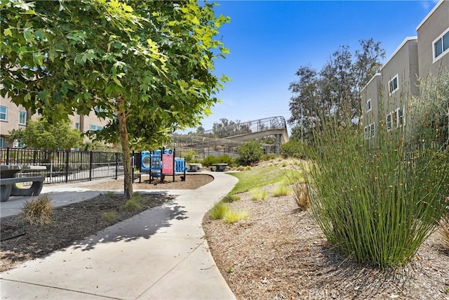 13219 Shaw Ln, Sylmar, CA 91342 - surrounding community