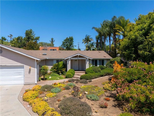 811 Cypress Dr, Vista, CA 92084 - photo 5