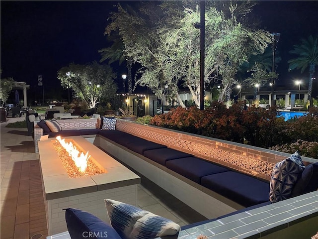 227 Carlow, Irvine, CA 92618 - surrounding community featuring a fire pit
