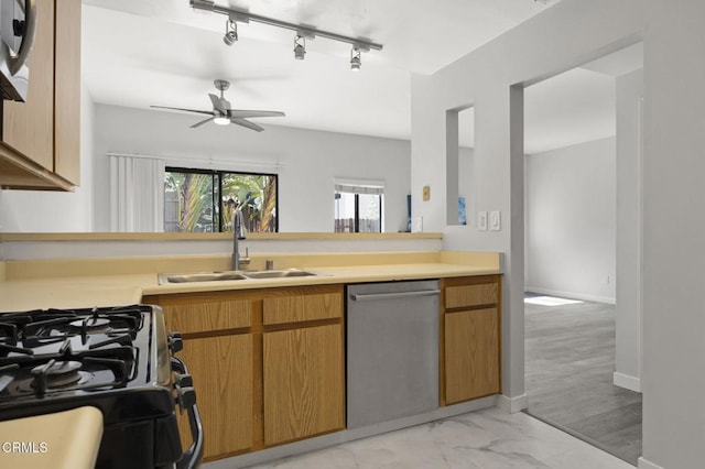 2328 Eskimo Ln, Ventura, CA 93001 - photo 13
