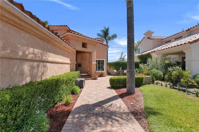 15736 Milne Cir, Moorpark, CA 93021 - view of green lawn