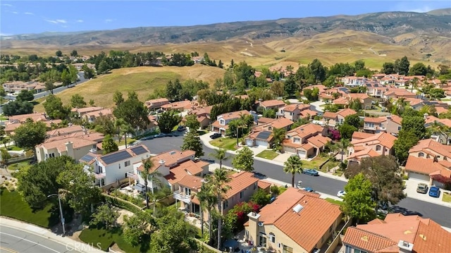 15736 Milne Cir, Moorpark, CA 93021 - aerial view of residential area featuring a mountainous background