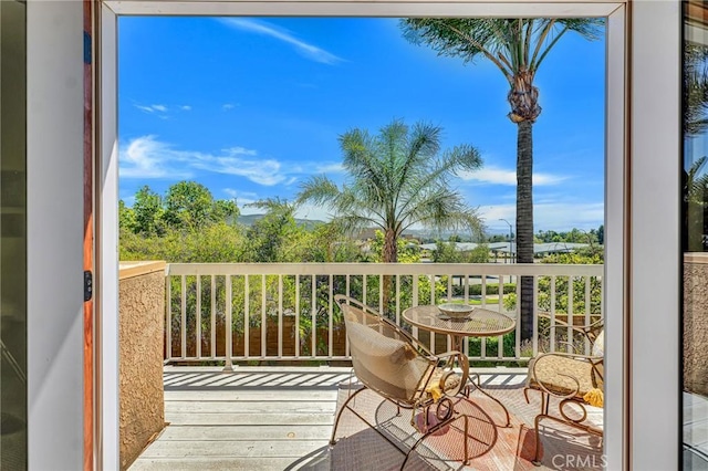 15736 Milne Cir, Moorpark, CA 93021 - view of deck