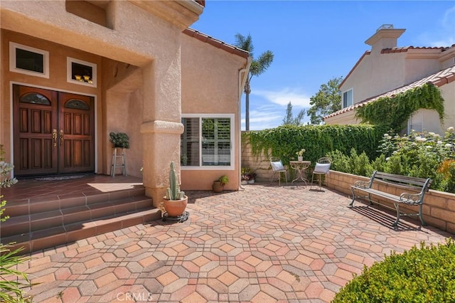 15736 Milne Cir, Moorpark, CA 93021 - entrance to property featuring stucco siding and a patio area
