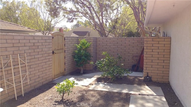 17305 Rosewood, Irvine, CA 92612 - view of gate