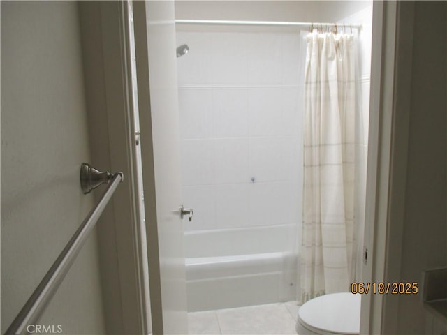 500 Galleon Way, Seal Beach, CA 90740 - full bathroom featuring shower / bath combo with shower curtain and tile patterned flooring