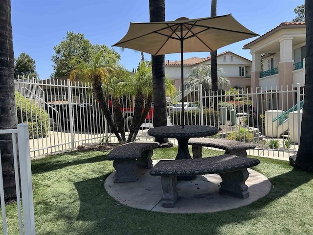 11422 Via Rancho San Diego Unit 84, El Cajon, CA 92019 - view of yard