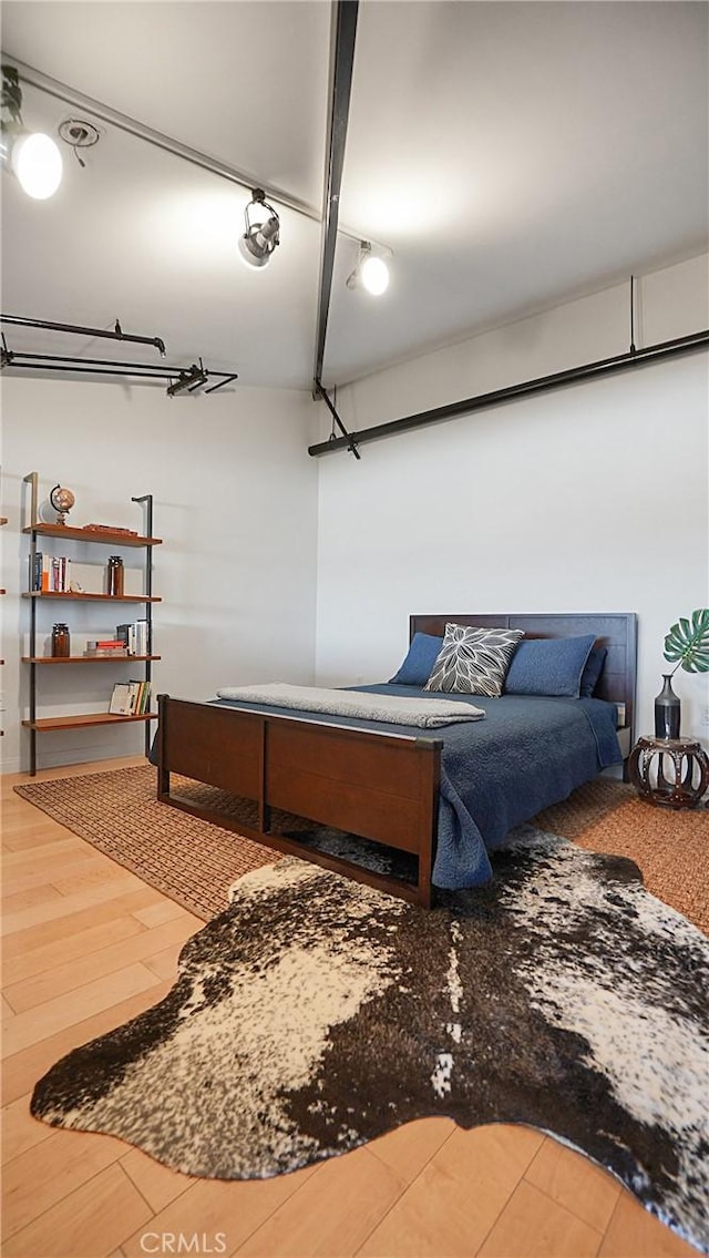 120 S Hewitt St Unit 11, Los Angeles, CA 90012 - bedroom with wood finished floors