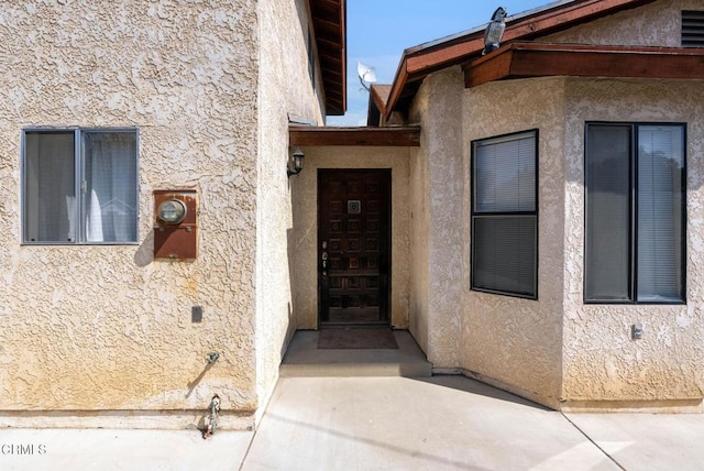 236 S 11th St, Santa Paula, CA 93060 - property entrance with stucco siding