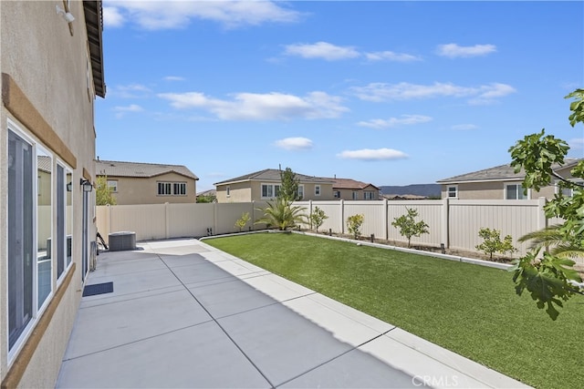 24329 Red Spruce Ave, Murrieta, CA 92562 - fenced backyard featuring a patio area and a residential view
