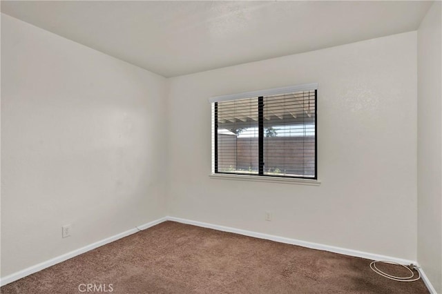 444 Westminister Dr, San Jacinto, CA 92583 - unfurnished room featuring carpet floors