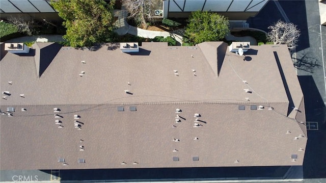 21137 Lassen St Unit 5, Chatsworth, CA 91311 - aerial view of property and surrounding area