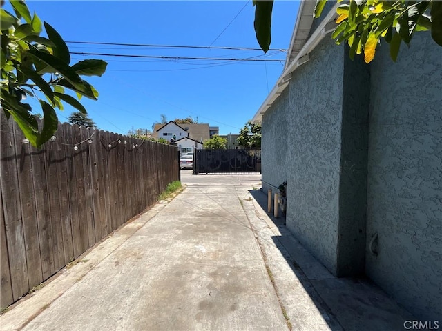 1248 Rolland Curtis Pl, Los Angeles, CA 90037 - view of concrete surface