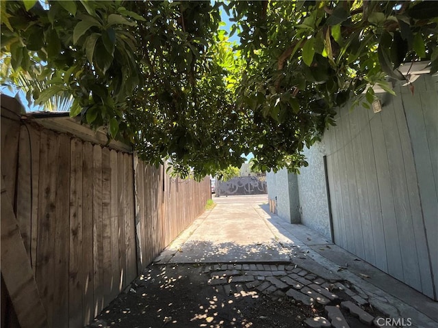 1248 Rolland Curtis Pl, Los Angeles, CA 90037 - view of property exterior
