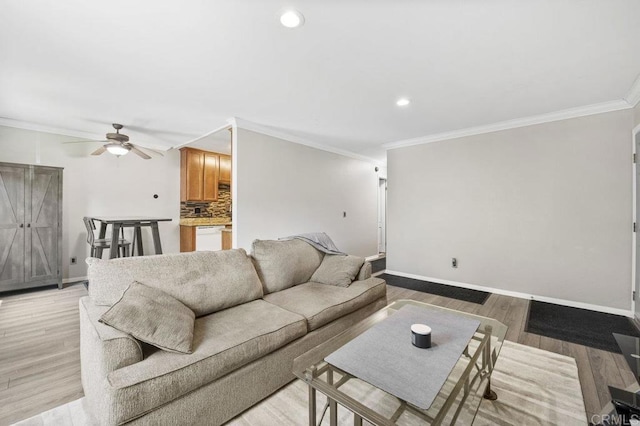 1240 N Broadway Unit 30, Escondido, CA 92026 - living area featuring a ceiling fan, crown molding, recessed lighting, and light wood-style flooring