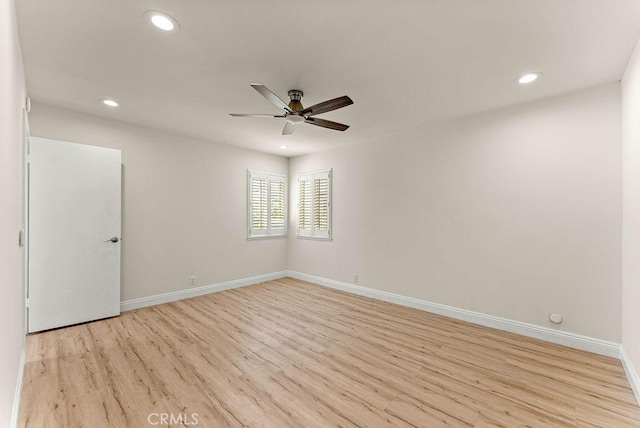 9866 Lido Way Unit 20, Cypress, CA 90630 - empty room with light wood finished floors, a ceiling fan, and recessed lighting