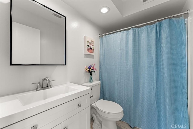 9866 Lido Way Unit 20, Cypress, CA 90630 - full bath featuring vanity, recessed lighting, and a shower with curtain