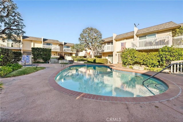 1200 Opal St Unit 7, Redondo Beach, CA 90277 - community pool with a residential view