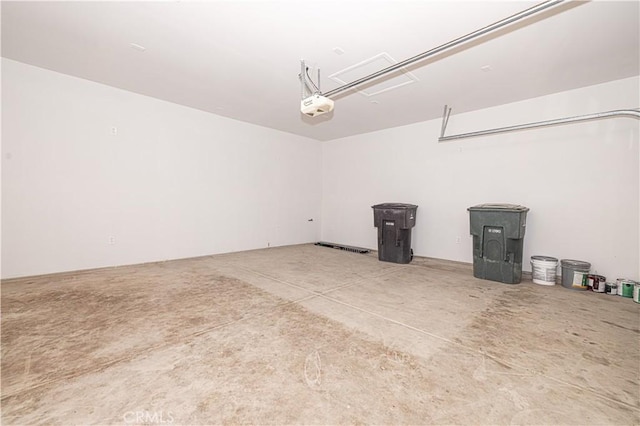 4158 Larchwood Pl, Riverside, CA 92506 - garage featuring a garage door opener