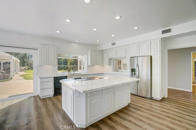 4020 Clarinda Dr, Tarzana, CA 91356 - photo 10