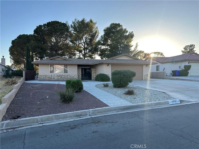14785 Blue Grass Dr, Helendale, CA 92342 - photo 1