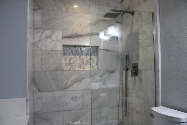 43340 Illinois, Palm Desert, CA 92211 - bathroom with tiled shower and a textured wall