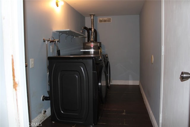 43340 Illinois, Palm Desert, CA 92211 - laundry room with washer and dryer and dark wood-style floors