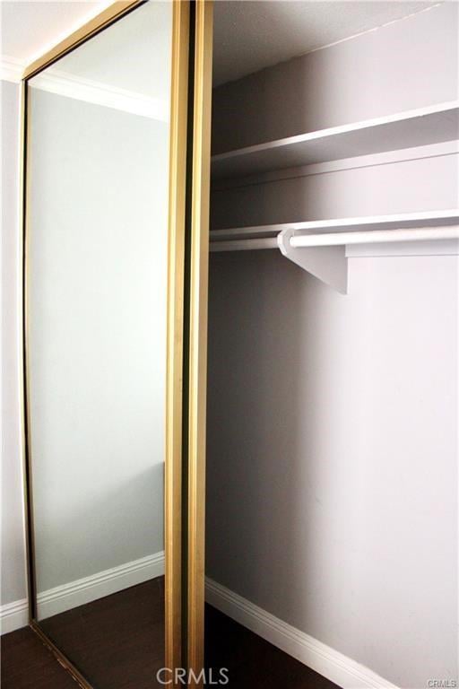43340 Illinois, Palm Desert, CA 92211 - view of closet