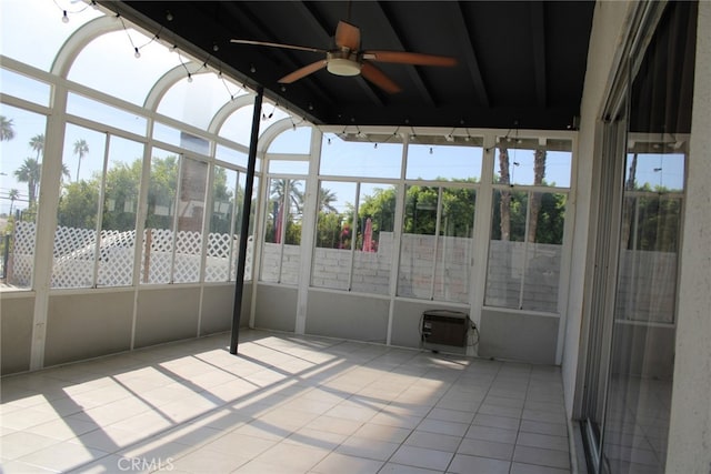 43340 Illinois, Palm Desert, CA 92211 - unfurnished sunroom featuring a ceiling fan