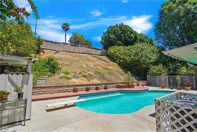 17149 Gledhill St, Northridge, CA 91325 - view of swimming pool featuring a diving board and a patio area