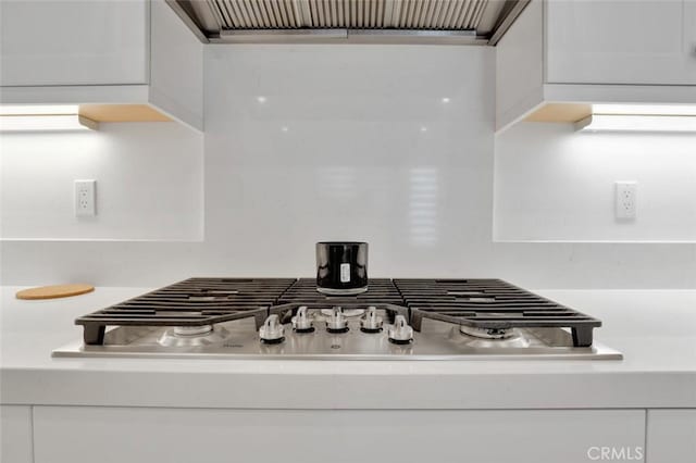 145 Sash, Irvine, CA 92618 - kitchen view of extractor fan, stainless steel gas stovetop, and light countertops