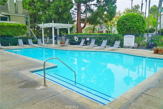 7262 Yellowtail Dr Unit 206, Huntington Beach, CA 92648 - community pool featuring a pergola and a patio
