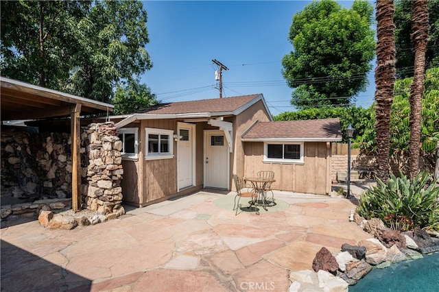 10430 Balboa Blvd, Granada Hills, CA 91344 - view of patio