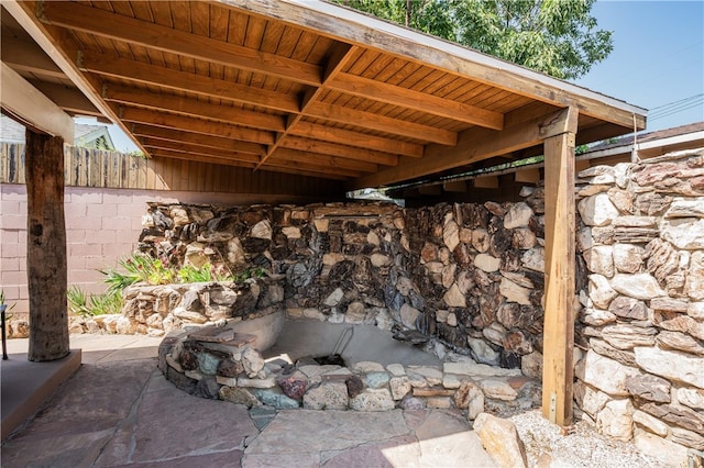 10430 Balboa Blvd, Granada Hills, CA 91344 - view of patio / terrace