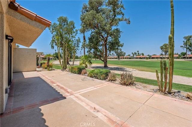 40316 Bay Hill Way, Palm Desert, CA 92211 - view of patio featuring view of golf course