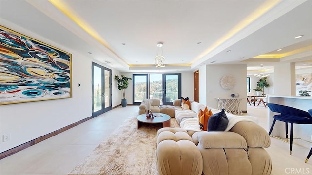 12480 Viewcrest Rd, Studio City, CA 91604 - living area featuring a tray ceiling and recessed lighting