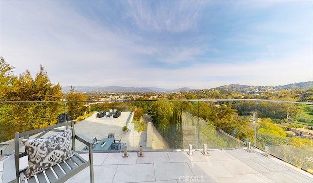 12480 Viewcrest Rd, Studio City, CA 91604 - balcony with a mountain view and outdoor dining area