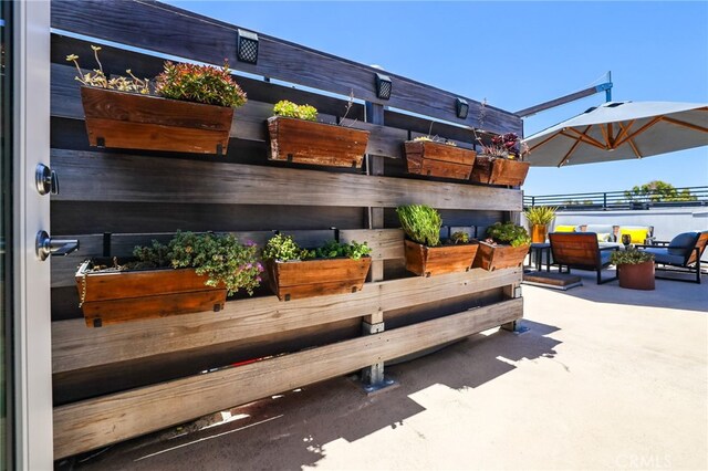 1920 S Pacific Coast Hwy, Redondo Beach, CA 90277 - view of patio / terrace featuring a garden and outdoor lounge area