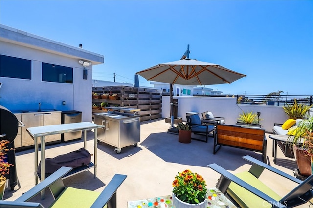 1920 S Pacific Coast Hwy, Redondo Beach, CA 90277 - view of patio / terrace