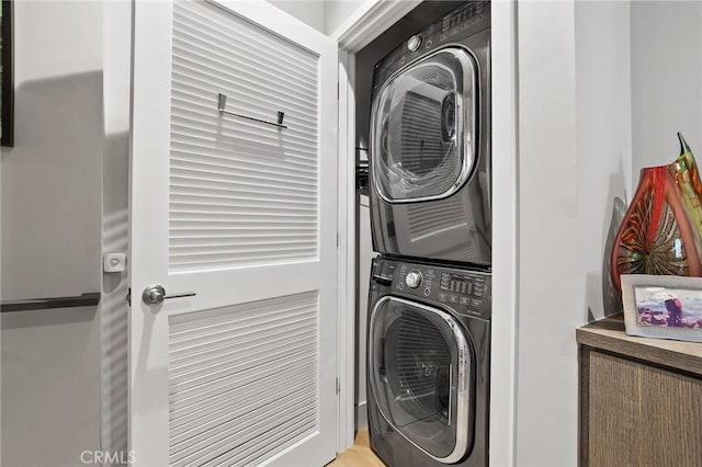 1920 S Pacific Coast Hwy, Redondo Beach, CA 90277 - washroom featuring estacked washer and dryer