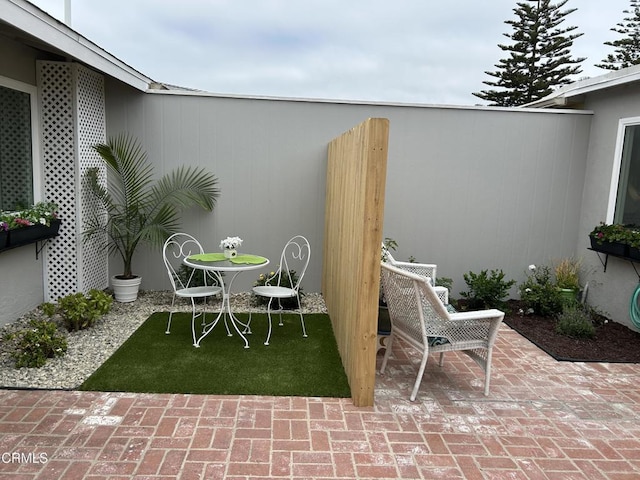 163 E Bowling Grn, Port Hueneme, CA 93041 - photo 3