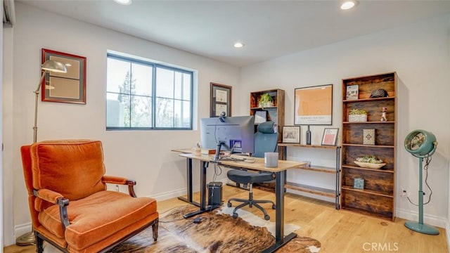 22914 Gershwin Dr, Woodland Hills, CA 91364 - photo 36