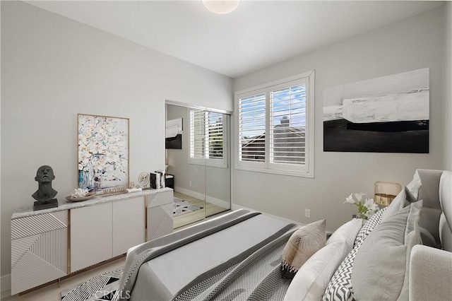 9 Cranwell, Aliso Viejo, CA 92656 - bedroom featuring baseboards