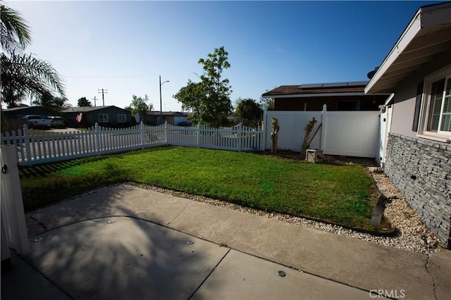 750 Durham St, La Habra, CA 90631 - fenced front yard with a patio area
