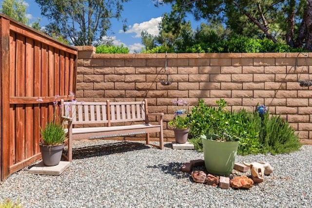 7704 Couples Way, Hemet, CA 92545 - view of patio