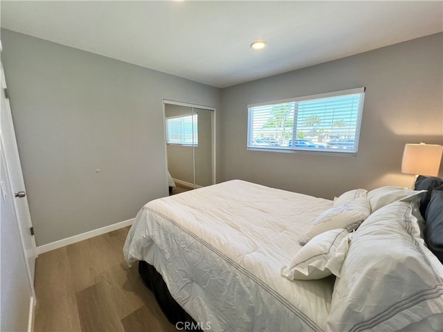 1626 S Pacific Ave, Santa Ana, CA 92704 - bedroom featuring wood finished floors, a closet, and recessed lighting